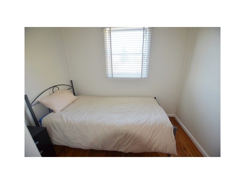 18 Tobruk Street, Shortland NSW 2307