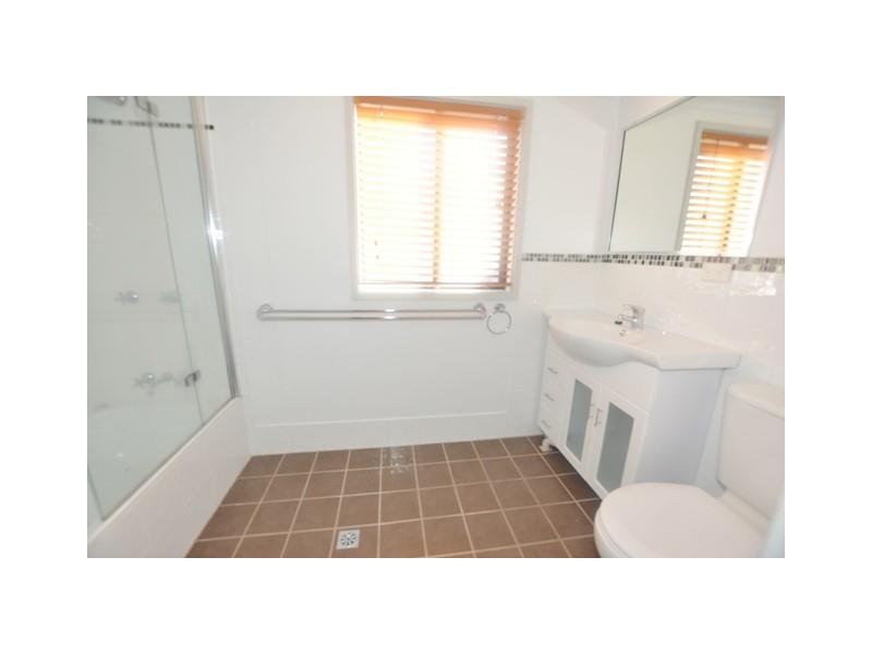 11 Regan, Adamstown NSW 2289