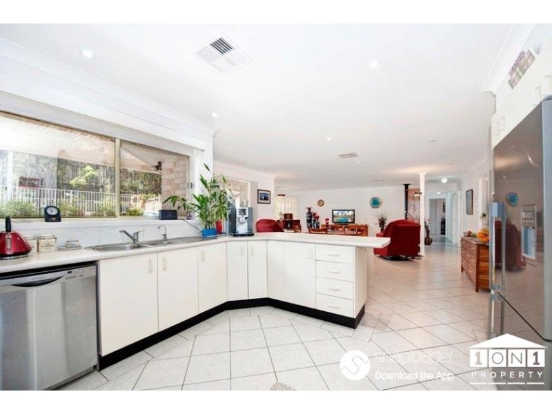 40 Woodlands Drive, Thornton NSW 2322