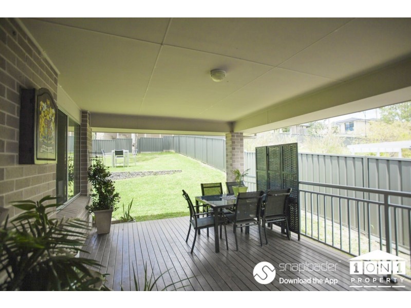 31 Waterside Dr, Fletcher NSW 2287