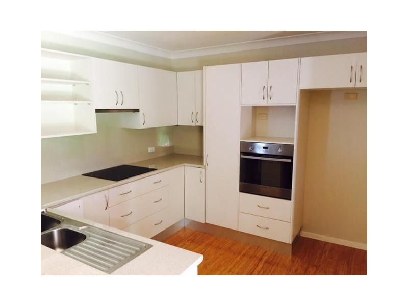 8 Candlewood Close, Tingira Heights NSW 2290