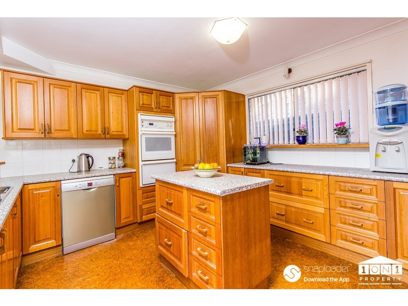 4 Greenwood Ave, Belmont NSW 2280