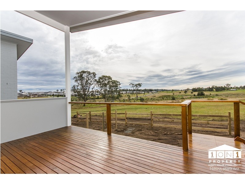 4 Heath Avenue, Aberglasslyn NSW 2320