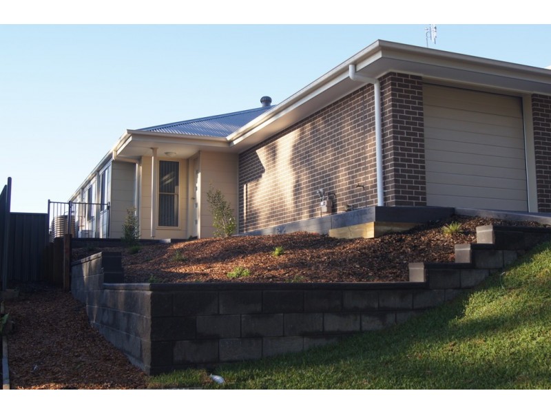1 / 5 Pebblestone Street, Fletcher NSW 2287