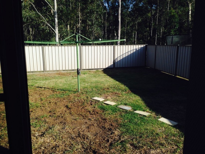 2/131 Denton Park Drive, Aberglasslyn NSW 2320