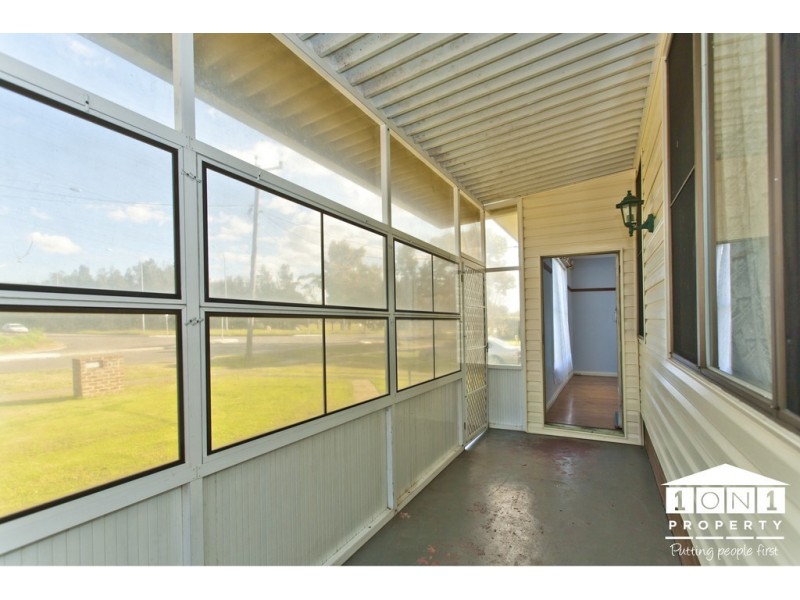 19 Anderson Drive, Tarro NSW 2322