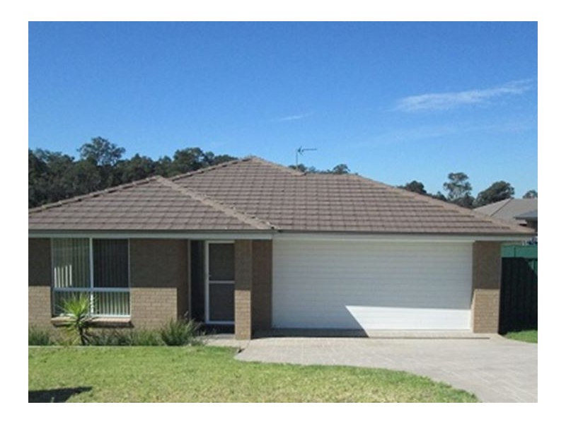 11 Mileham Cir, Rutherford NSW 2320