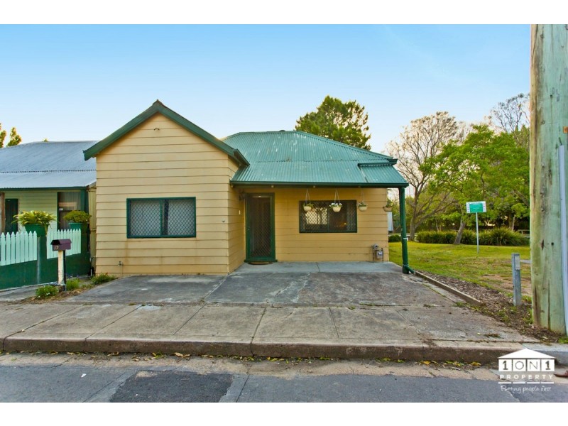 12 Denman Street, Maitland NSW 2320