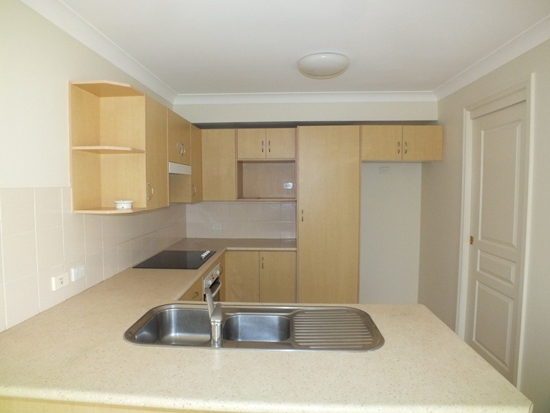 8 Bungwall Close, Anna Bay NSW 2316