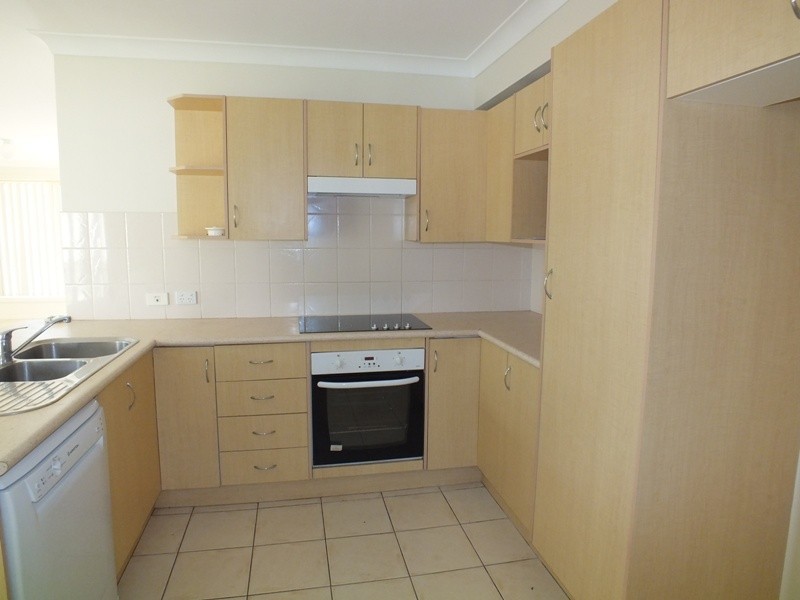 8 Bungwall Close, Anna Bay NSW 2316