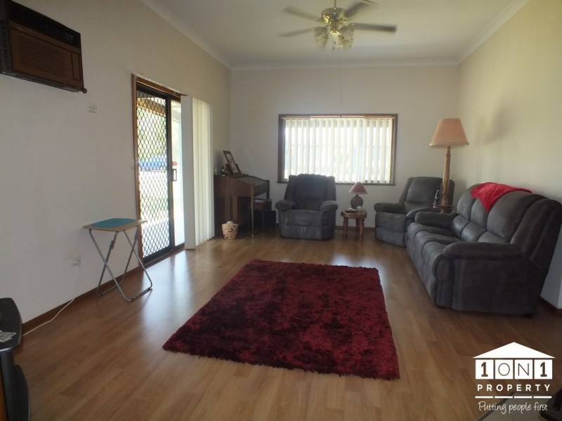 42 Hebburn Street, Pelaw Main NSW 2327