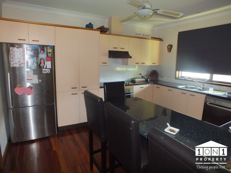 42 Hebburn Street, Pelaw Main NSW 2327