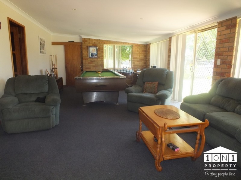 42 Hebburn Street, Pelaw Main NSW 2327