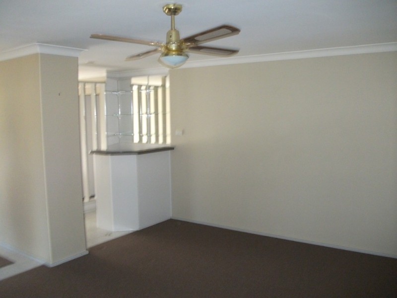 10 Kyamba Cres, Maryland NSW 2287