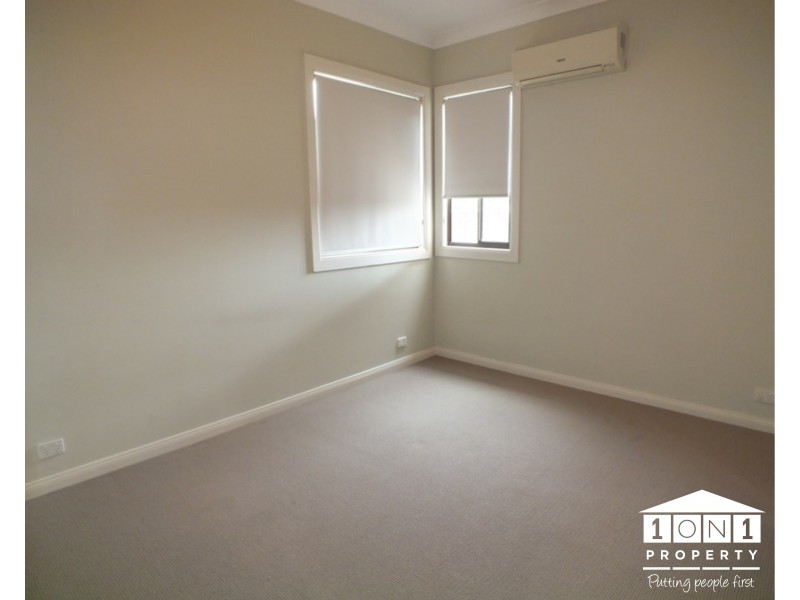 13 Emily Street, Marks Point NSW 2280