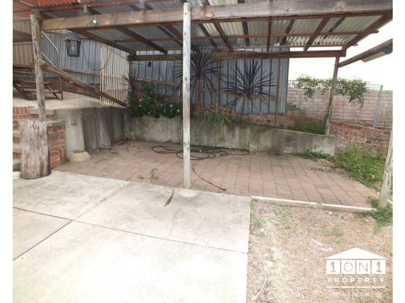 13 Emily Street, Marks Point NSW 2280