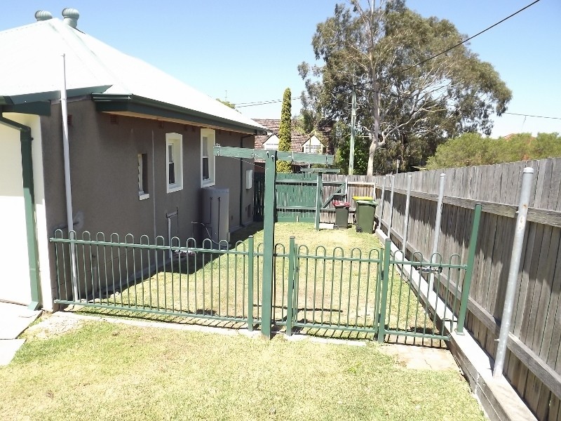 8 Mary Street, Jesmond NSW 2299