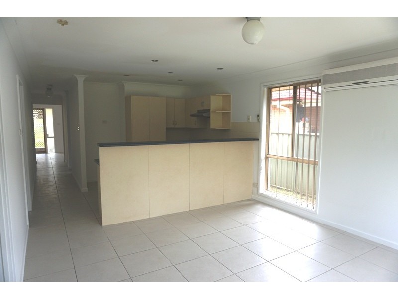 9 Logan Street, Weston NSW 2326