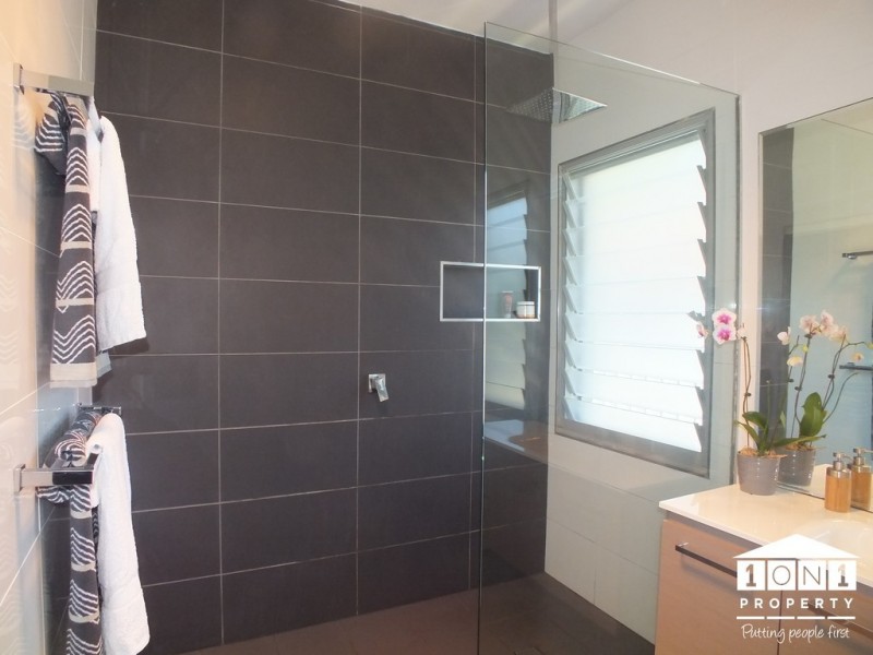 13 Naru Street, Marks Point NSW 2280