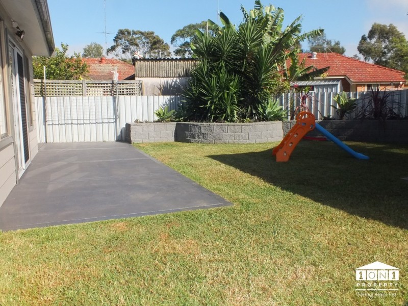 13 Naru Street, Marks Point NSW 2280