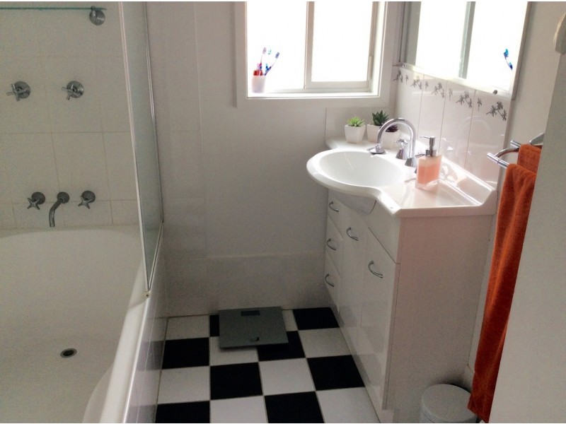 72 Melbourne St, Abermain NSW 2326