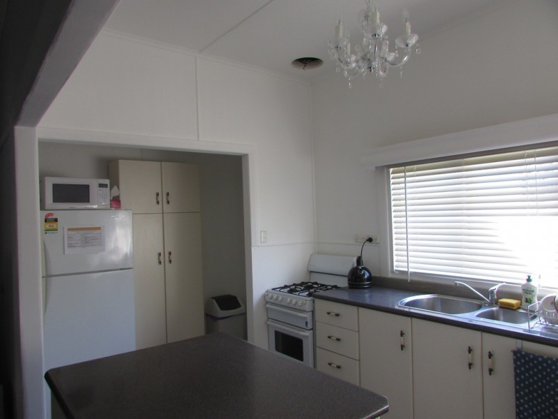 72 Melbourne St, Abermain NSW 2326