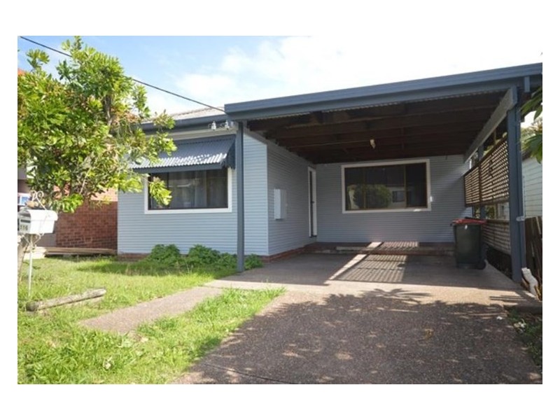 116 Woodstock Street, Mayfield NSW 2304