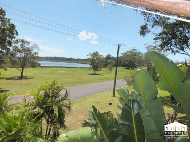 40 Koonwarra Drive, Hawks Nest NSW 2324