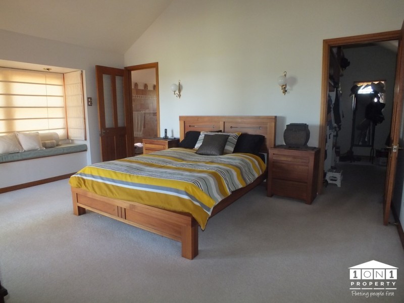 40 Koonwarra Drive, Hawks Nest NSW 2324