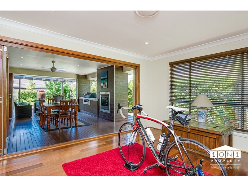 2 Paperbark Parade, Aberglasslyn NSW 2320