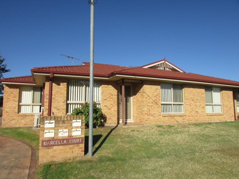 2/6 Sports Ave, Cessnock NSW 2325
