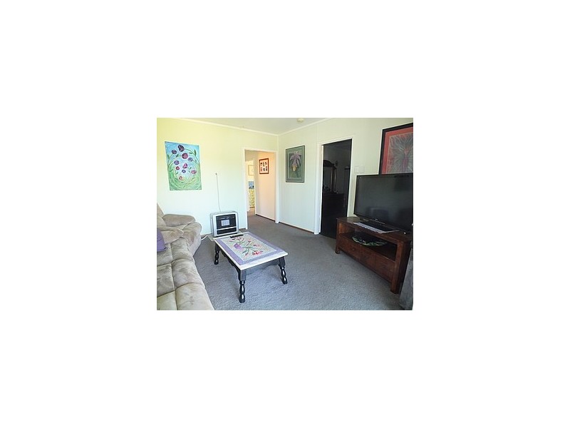 22 Long St, Cessnock NSW 2325