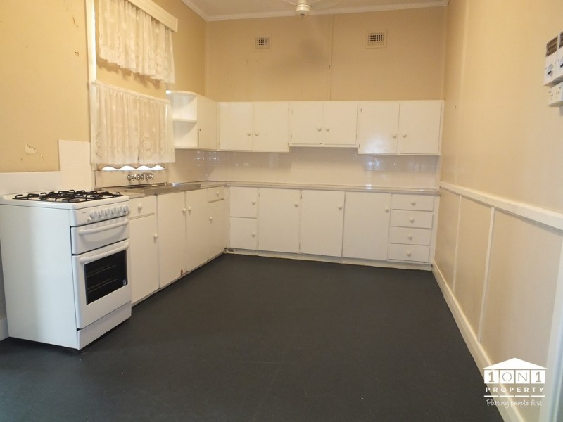 204 Turton Road, Waratah NSW 2298