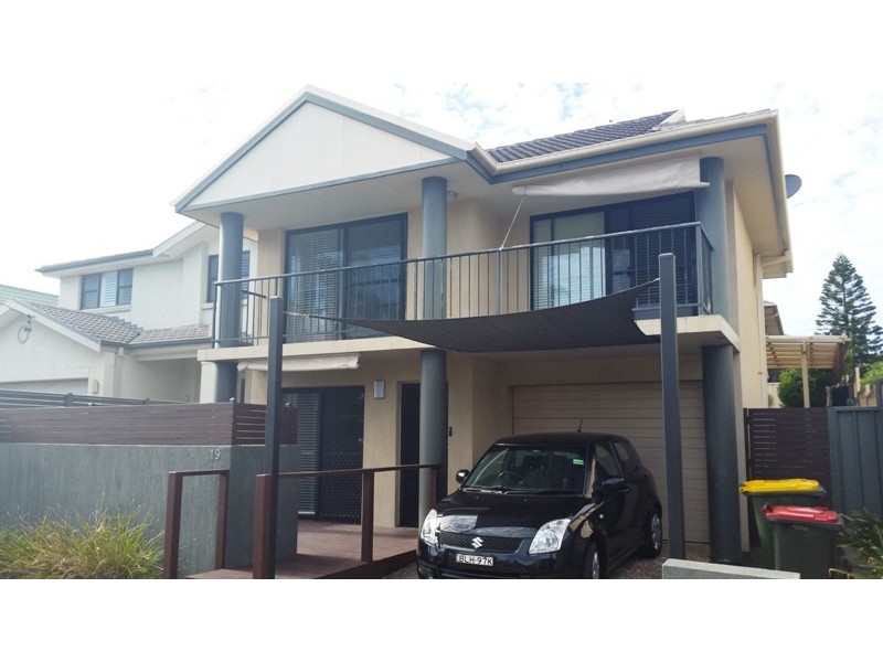 19 Buchanan Street, Merewether NSW 2291