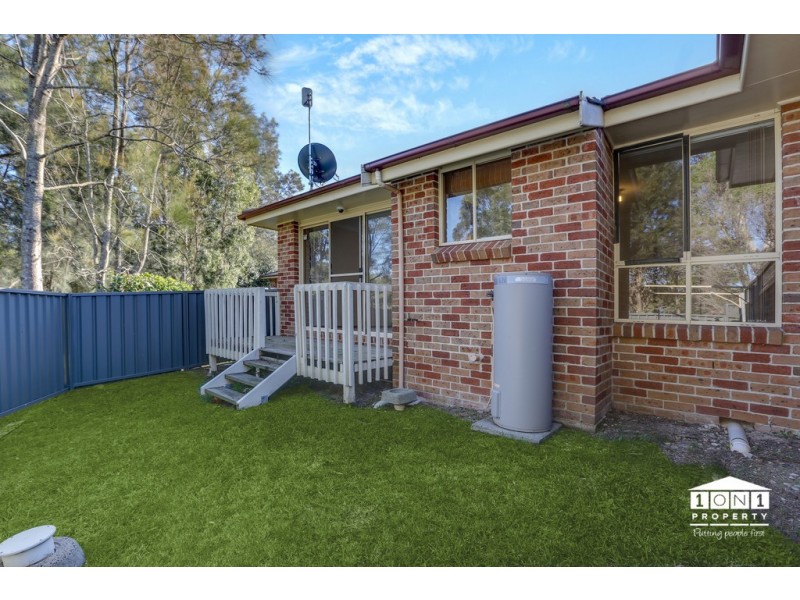 10/1 Derwent Cres, Lakelands NSW 2282