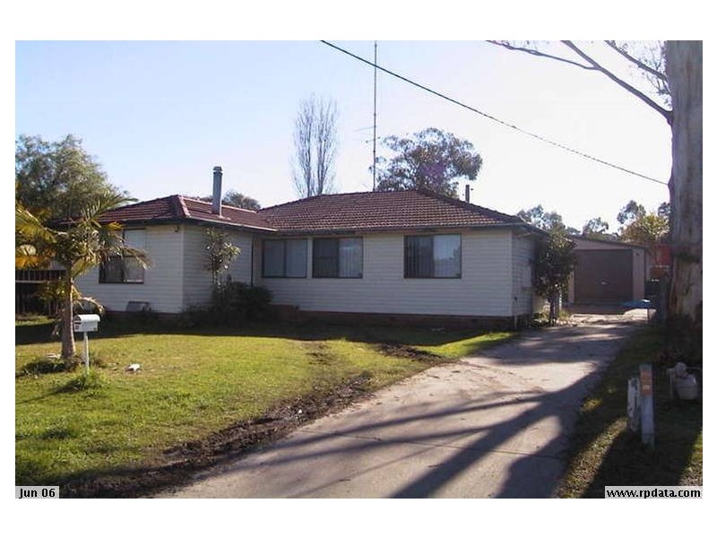 31 Flame St, Gateshead NSW 2290