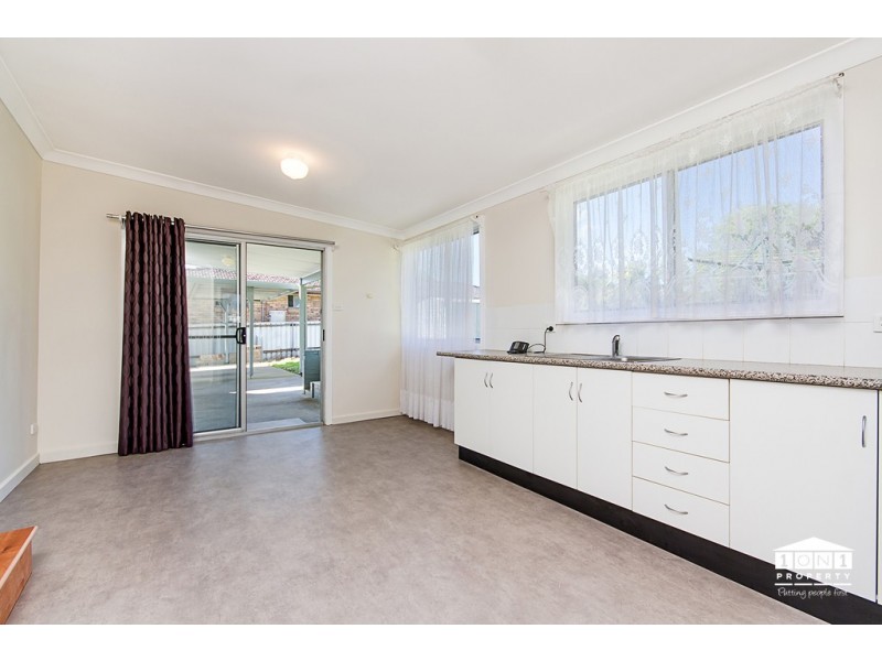 174 Deakin Street, Kurri Kurri NSW 2327