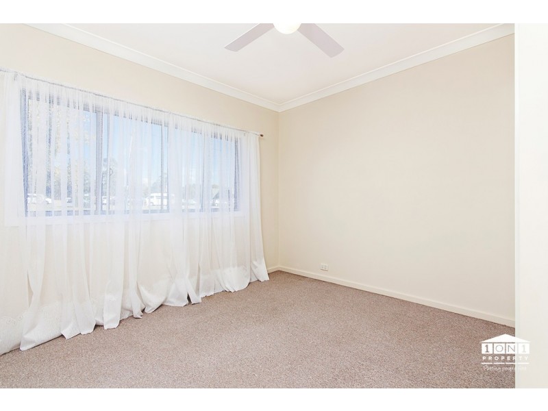 174 Deakin Street, Kurri Kurri NSW 2327