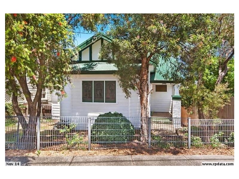 63 Elizabeth St, Tighes Hill NSW 2297