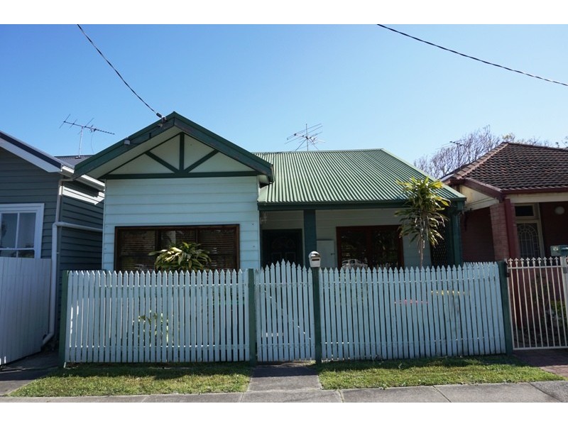 98 Chinchen St, Islington NSW 2296