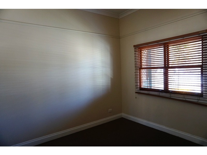 98 Chinchen St, Islington NSW 2296