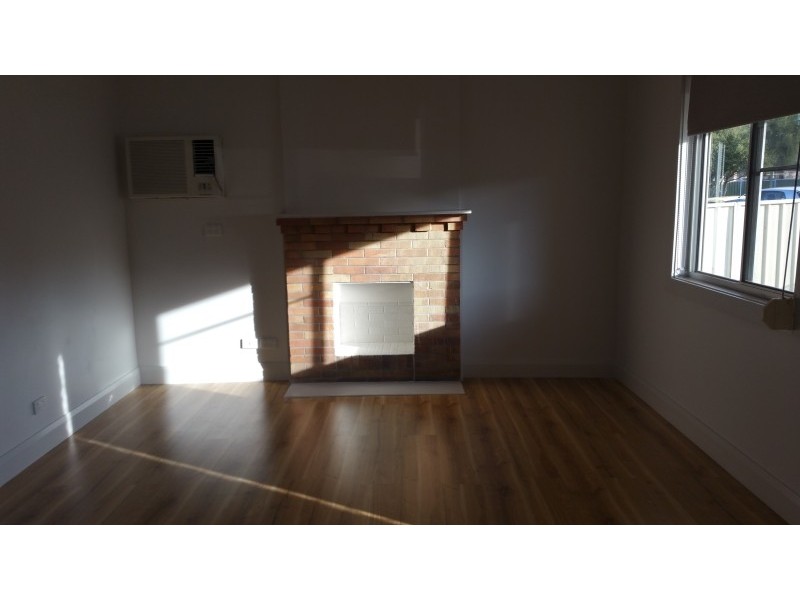 21 Floraville Road, Belmont North NSW 2280