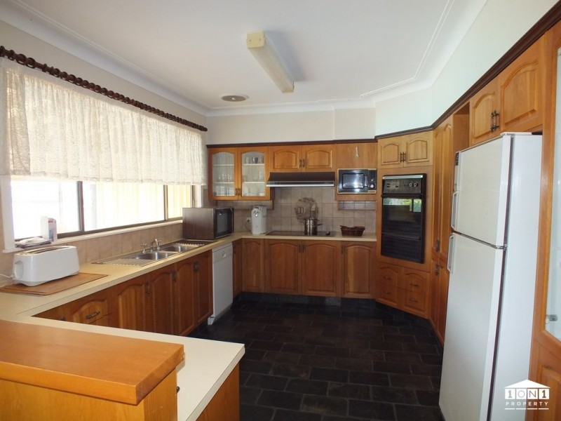 10 Queen Street, Barnsley NSW 2278