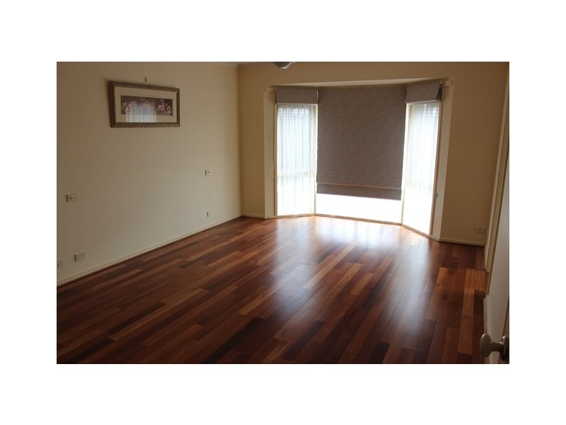 45 Enfield Drive, St Albans Park VIC 3219