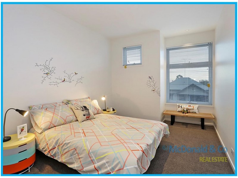 9a and 9b Collins Street, Geelong West VIC 3218