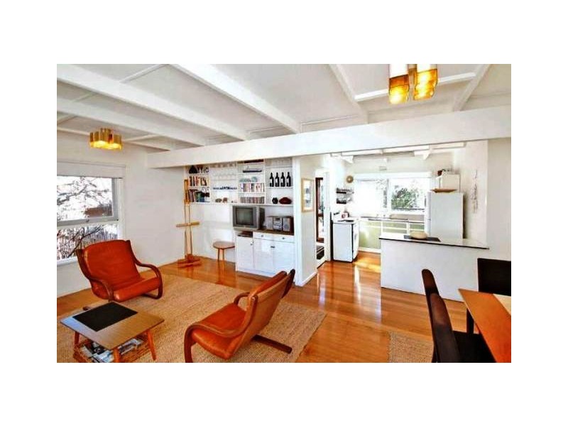 2 Presidents Avenue, Ocean Grove VIC 3226