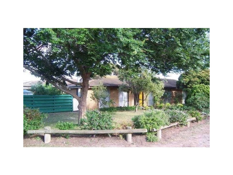 27 St James Street, St Albans Park VIC 3219