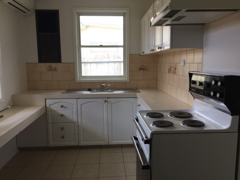 4/12 Hillford Street, Newcomb VIC 3219