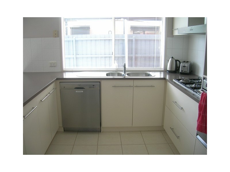 24 The Vineyard, Waurn Ponds VIC 3216