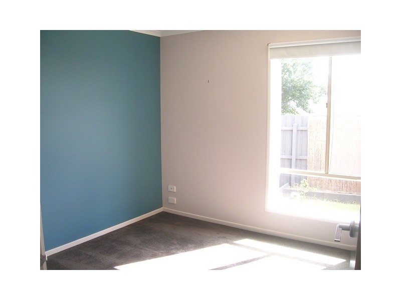 24 The Vineyard, Waurn Ponds VIC 3216